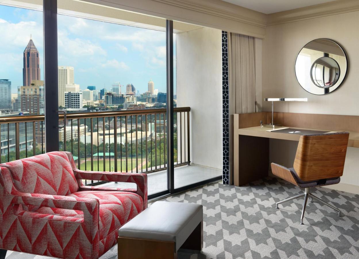 Premier Centennial Olympic Park View Room w/Balcony - 1 King Bed,1260518743:JPEG