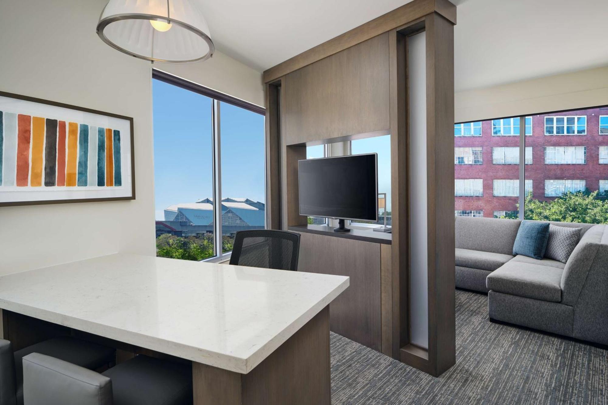 One-Bedroom King Suite