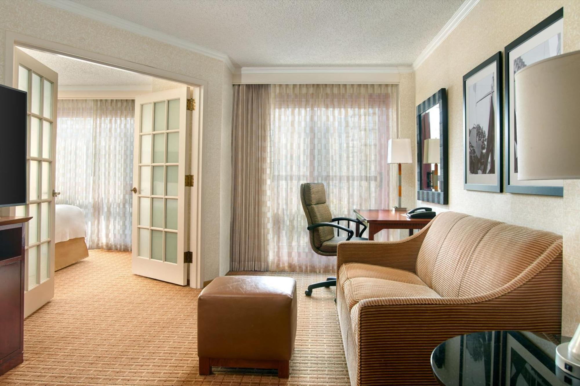 One-Bedroom King Suite Sofa Bed