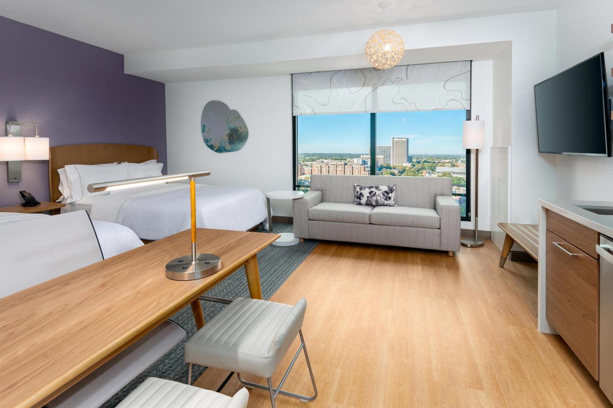 Studio with Two Queen Beds and Sofa Bed - Hearing Accessible