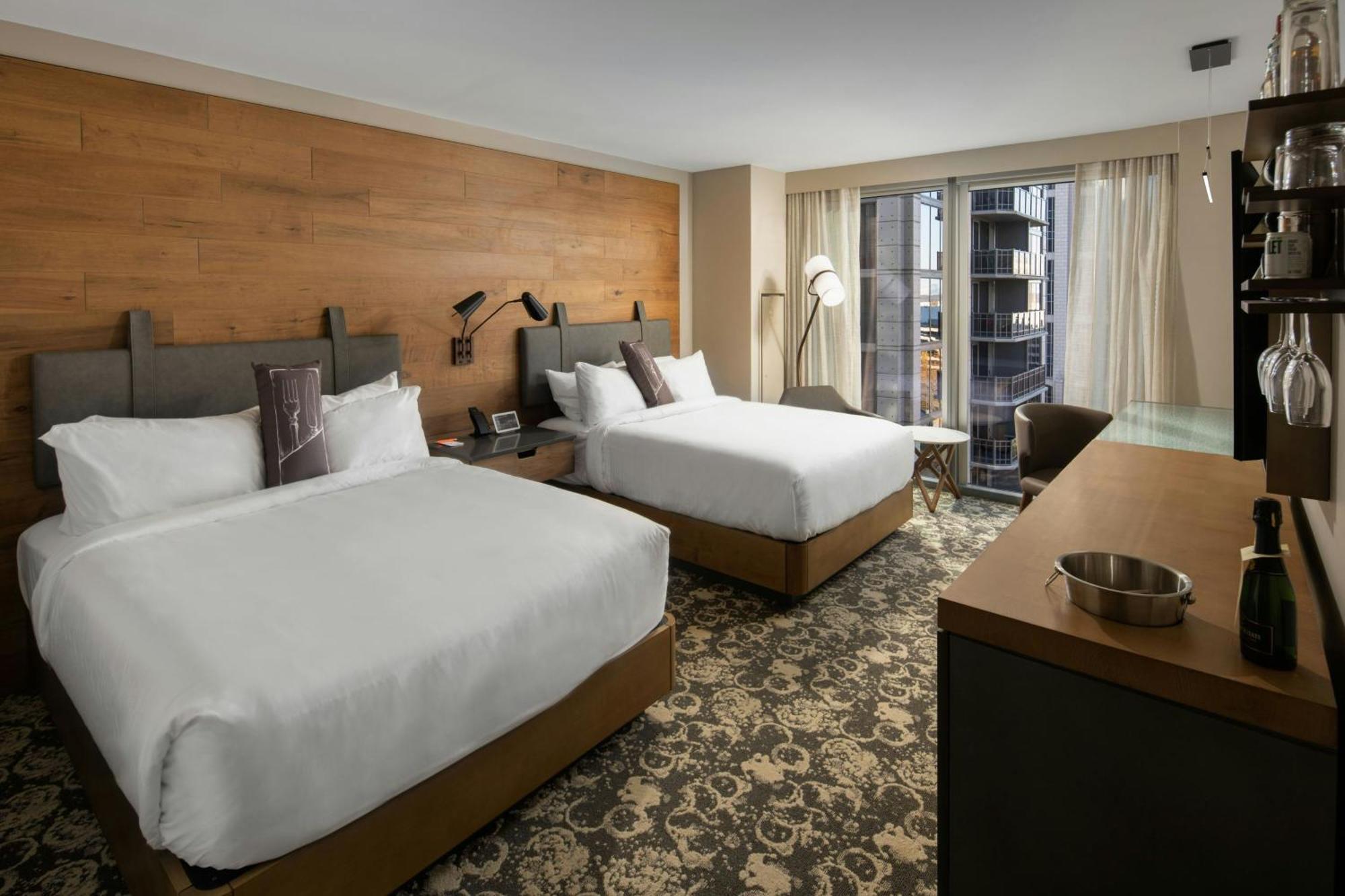 Queen Room City View