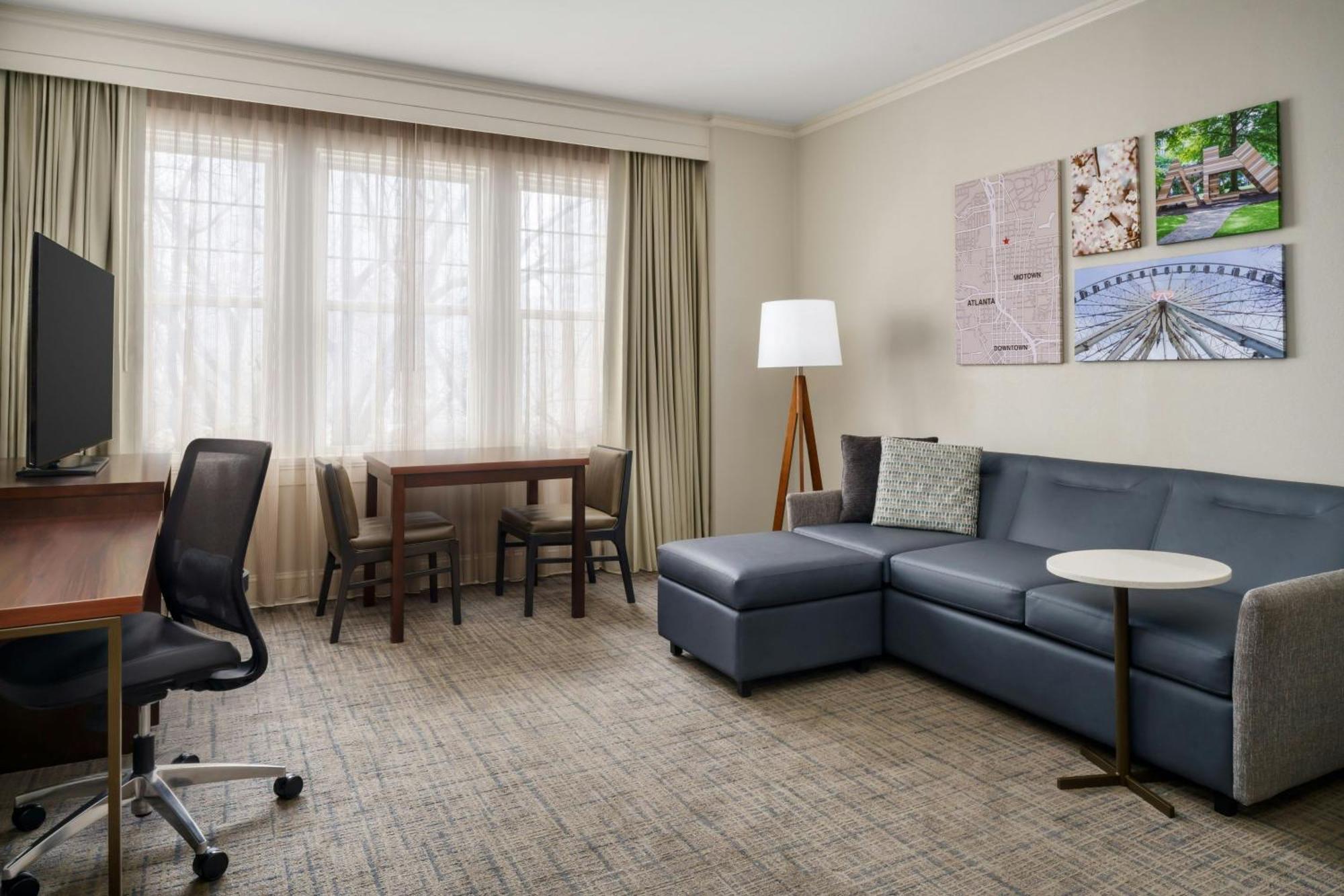 One-Bedroom Suite Two Queen Beds