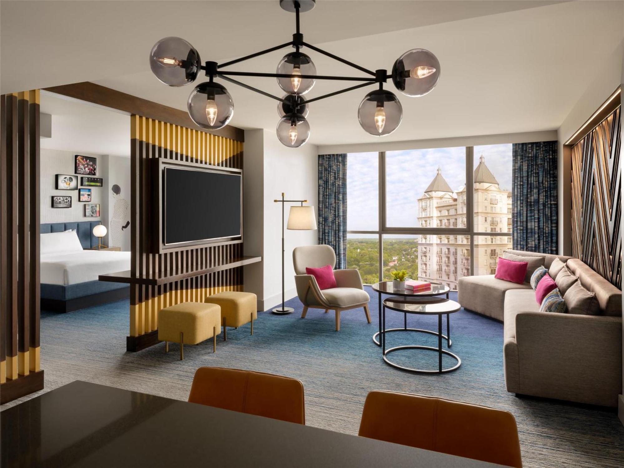 Midtown View Suite