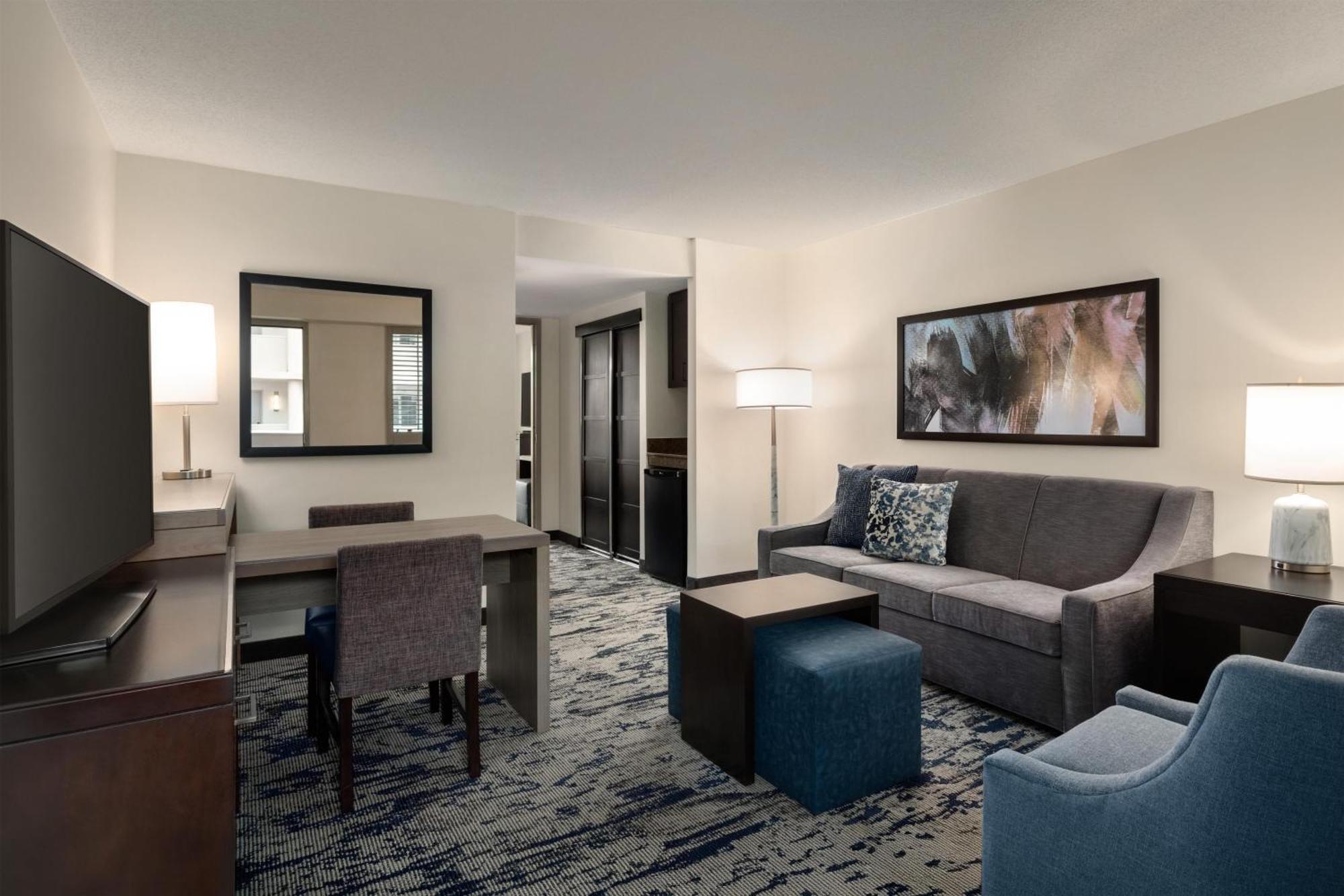 King Suite Park or City View