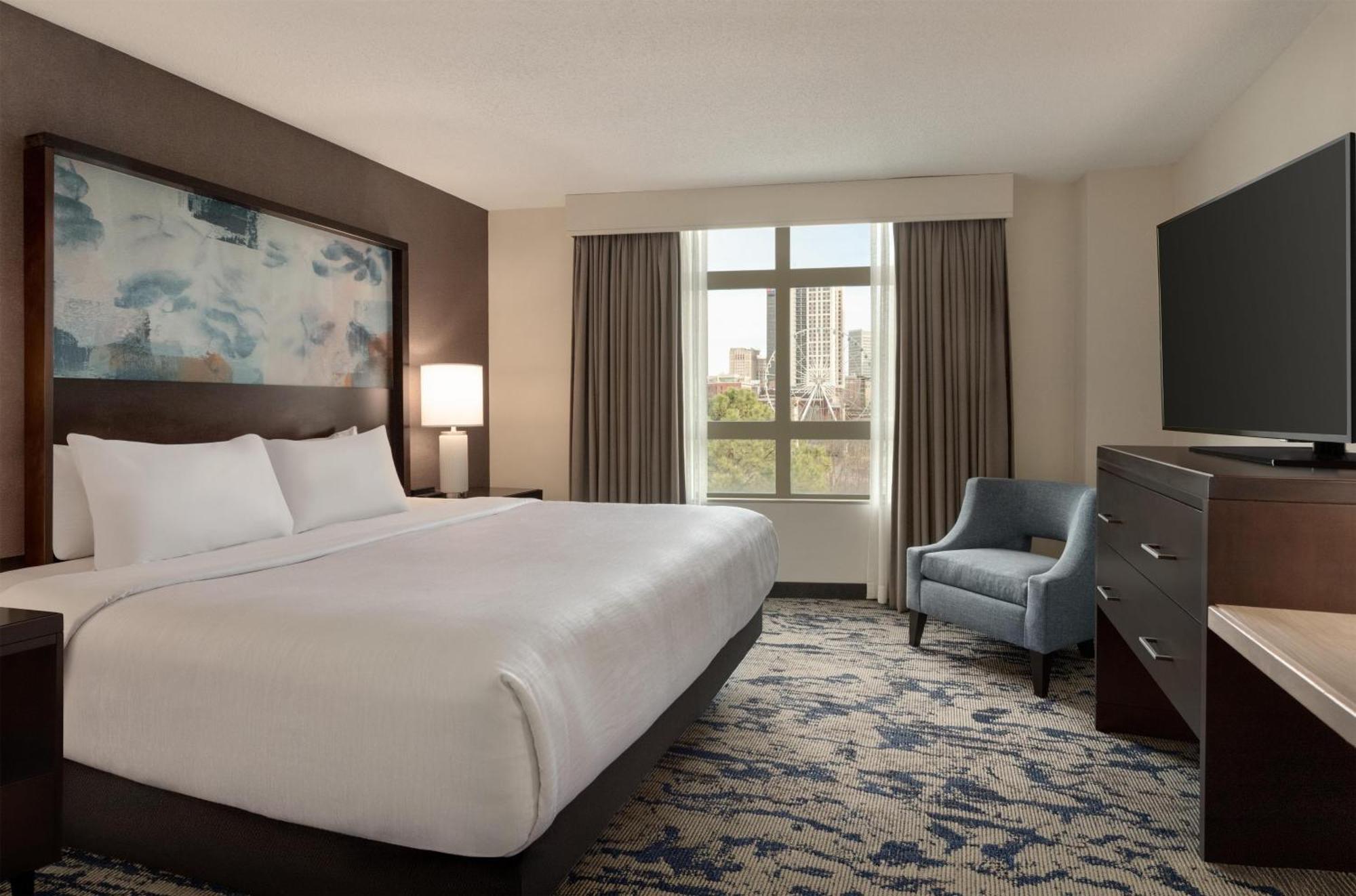King Suite Park or City View