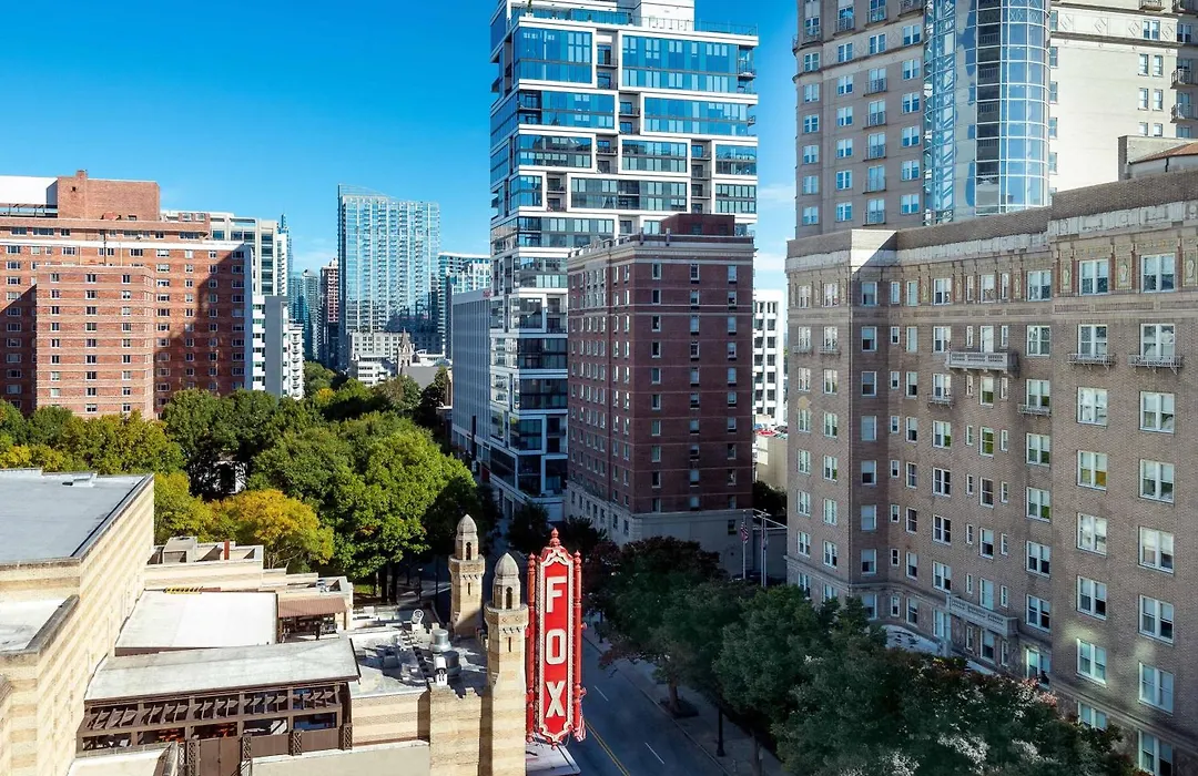 Courtyard By Marriott Atlanta Midtown-1