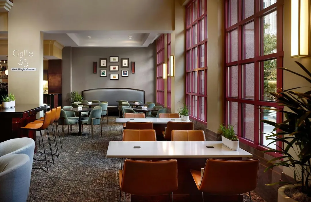 Atlanta Marriott Suites Midtown-1